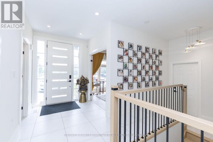 Property Photo:  445 Julia Drive  ON L3C 0E7 