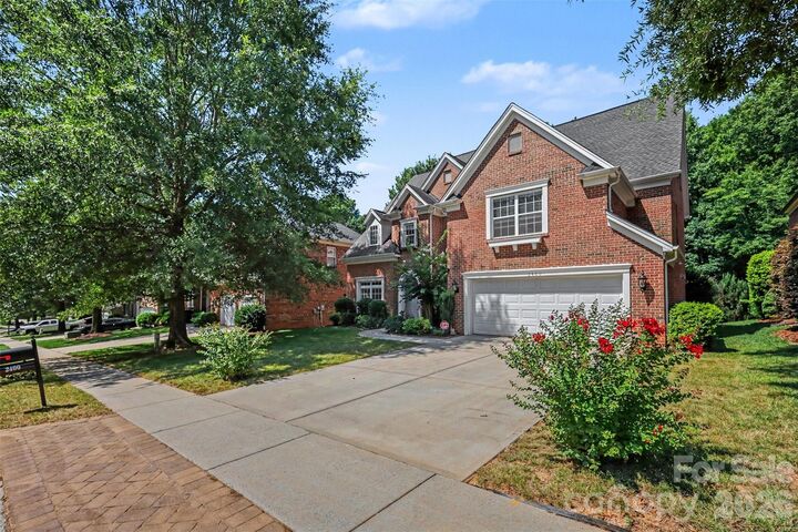Property Photo: 2400 River Oaks Drive NC 28173