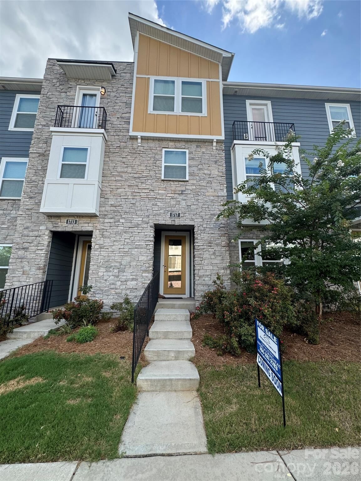 Property Photo:  1717 Unison Drive  NC 28262 