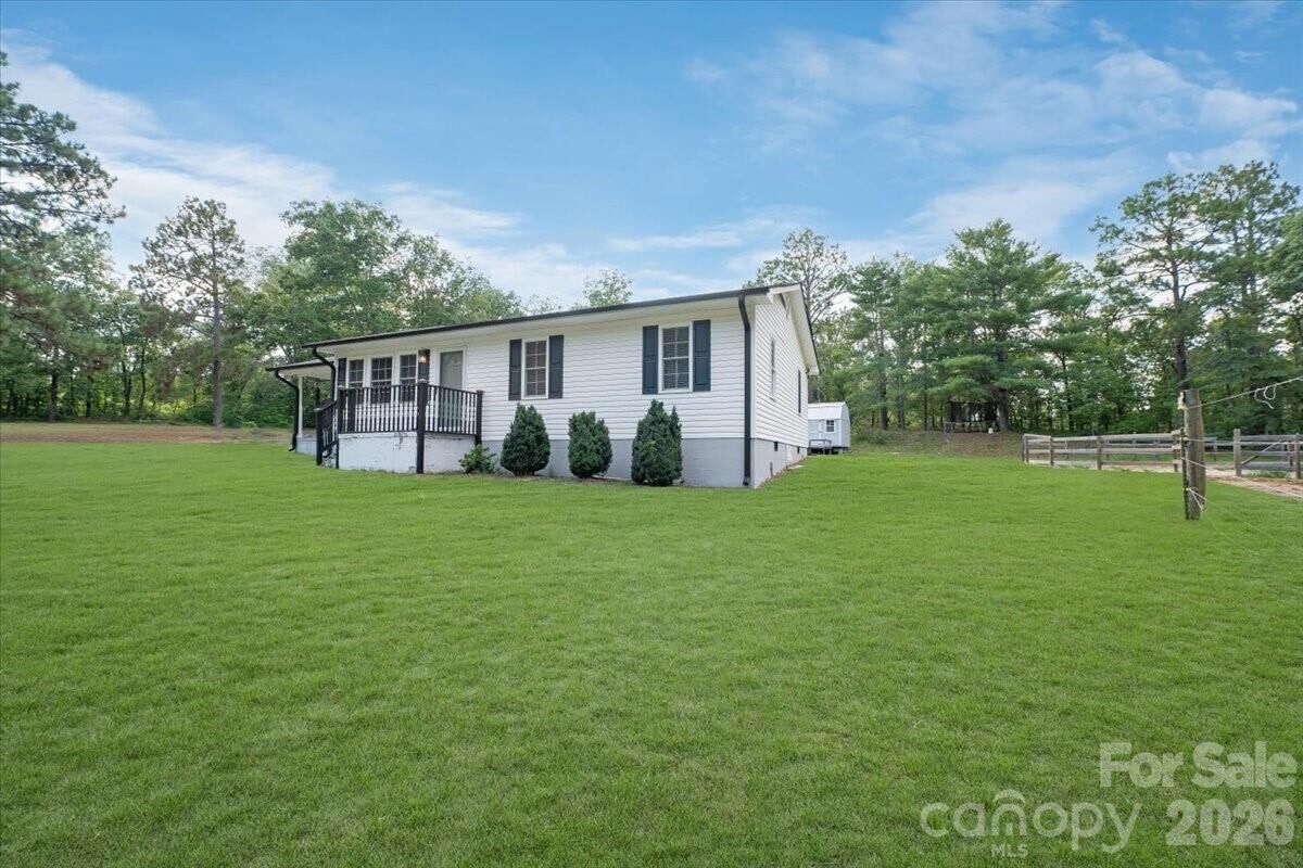 Property Photo: 5088 Hwy 265 Highway SC 29741