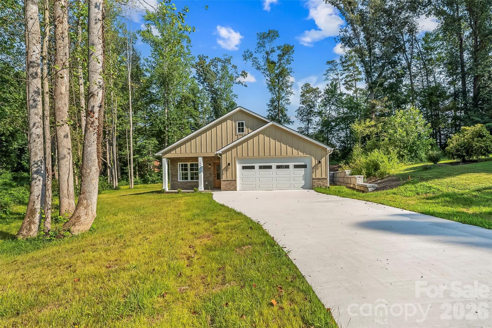 Property Photo: 156 Oakdale Drive NC 28655