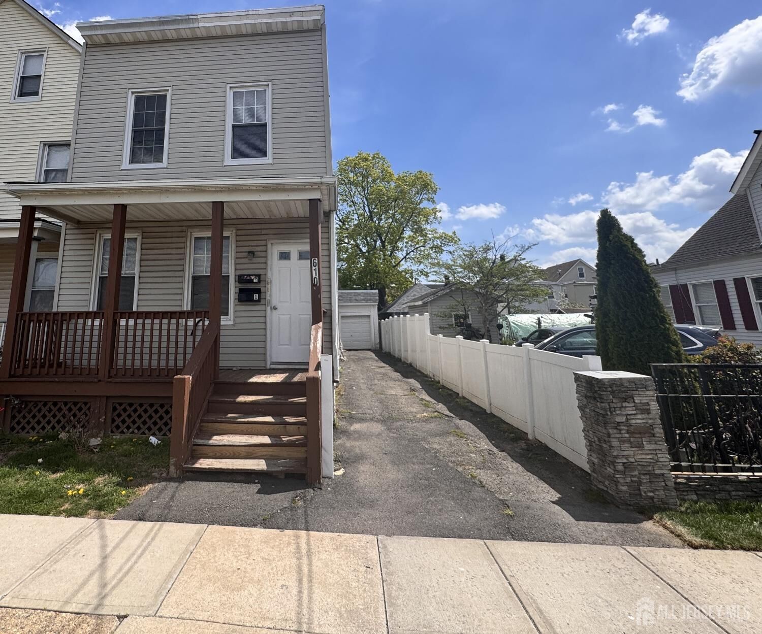 Property Photo: 610 Cortlandt Street NJ 08861