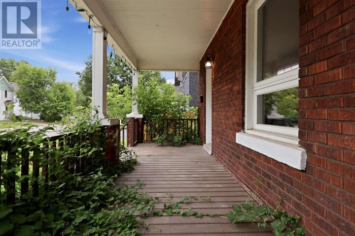 Property Photo: 393 Bush St ON P6C 3H2