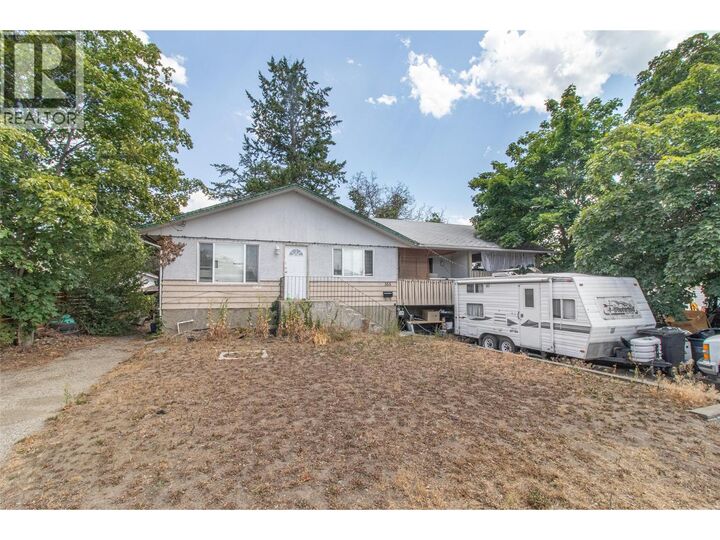 355 Davie Road — photo 1