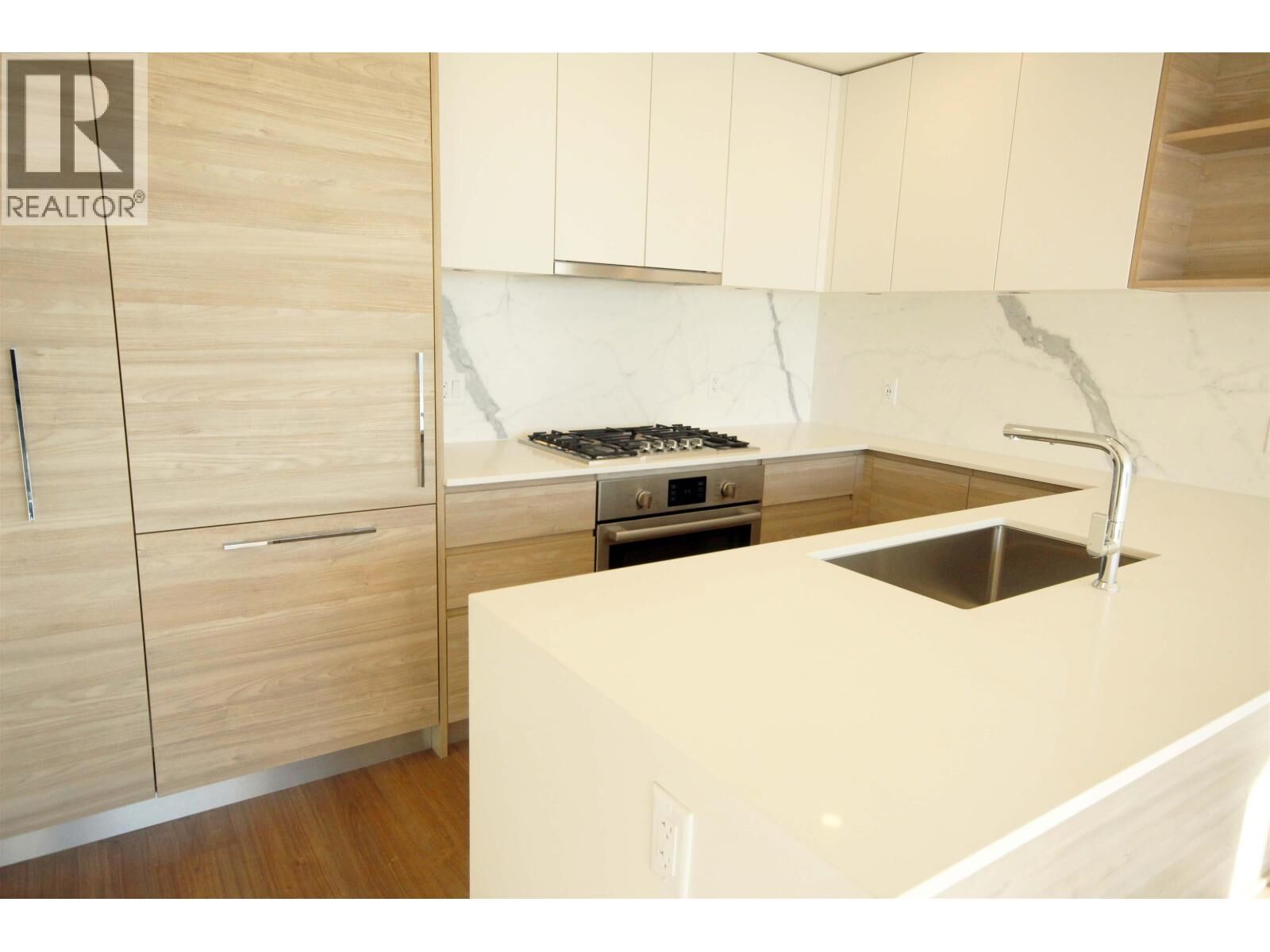 Property Photo: 595 Austin Avenue 2106 BC V3K 0G7