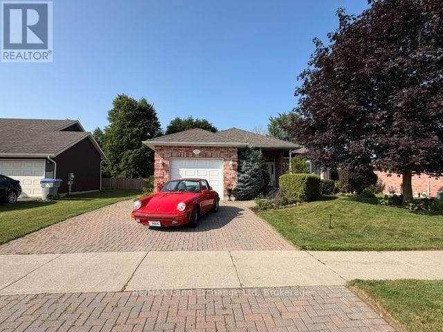Property Photo: 740 Scott Street West ON N4W 1J5