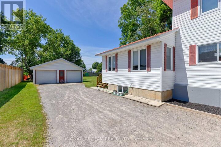 Property Photo: 21 Elliott Street ON K0J 1C0