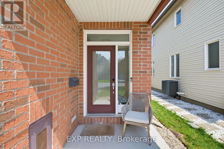 Property Photo: 176 Manorwood Crescent ON K1T 3T8