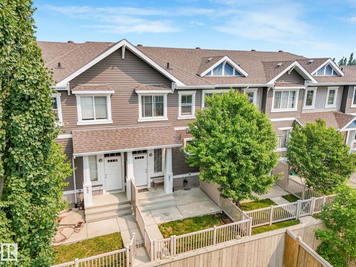 Property Photo:  #21 1140 Chappelle Bv SW  AB T6W 2Z3 