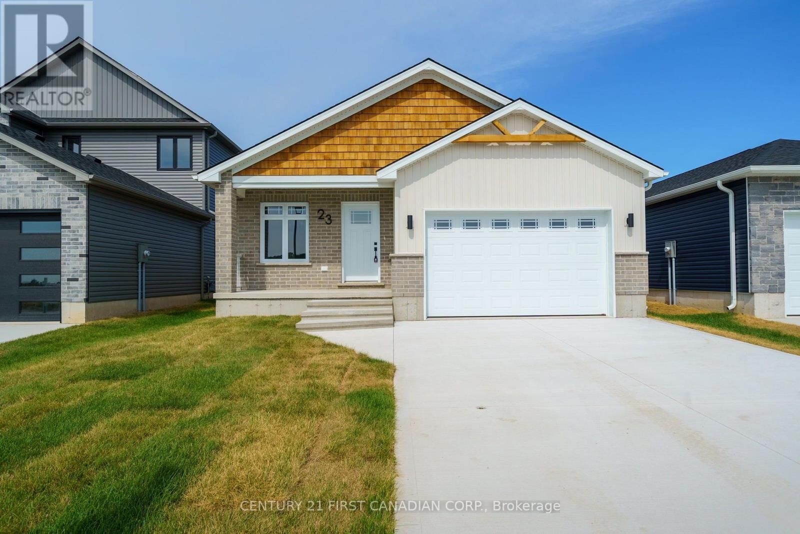 Property Photo:  107 Victoria Avenue  ON N0M 1M0 