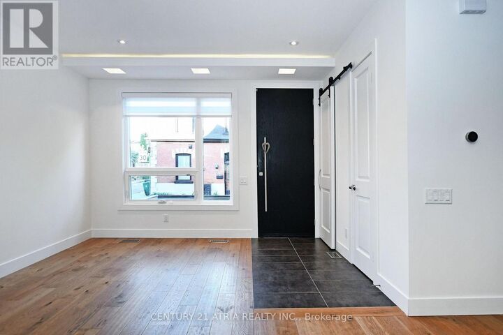 Property Photo: 10 Palmerston Avenue ON M6J 2H7