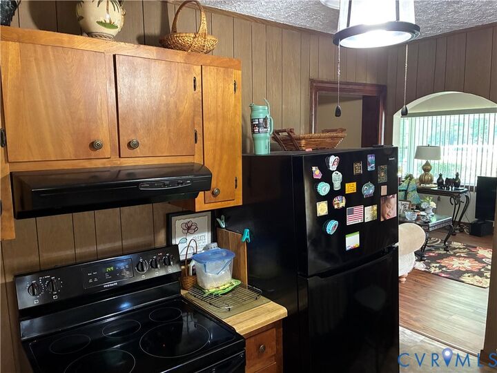 Property Photo: 6714 Boydton Plank Road VA 23803