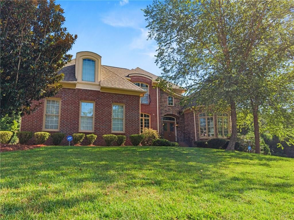 Property Photo:  1608 Mason Court  AL 36867 