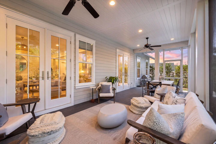Property Photo:  287 Log Landing Street  FL 32461 