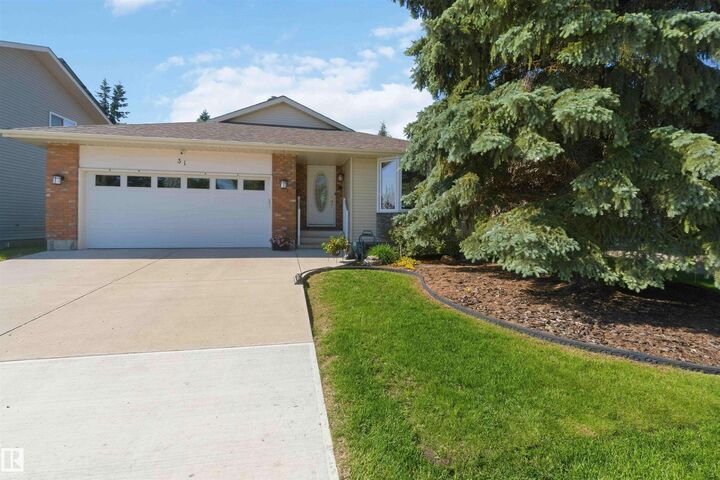 Property Photo:  31 Gariepy Crescent NW  AB T6M 1B5 