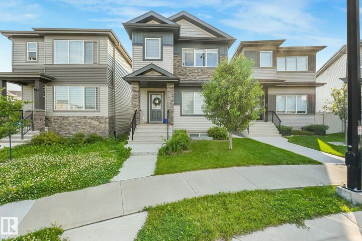 Property Photo: 6603 64 Avenue AB T6P 1N7