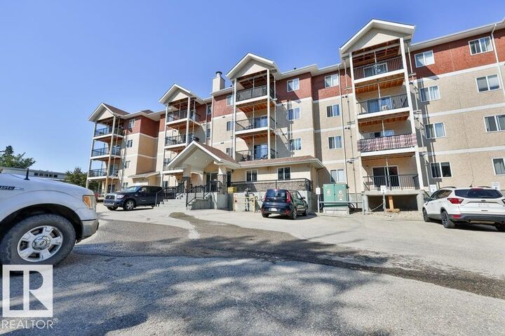 4903 47 Avenue 406 — photo 1