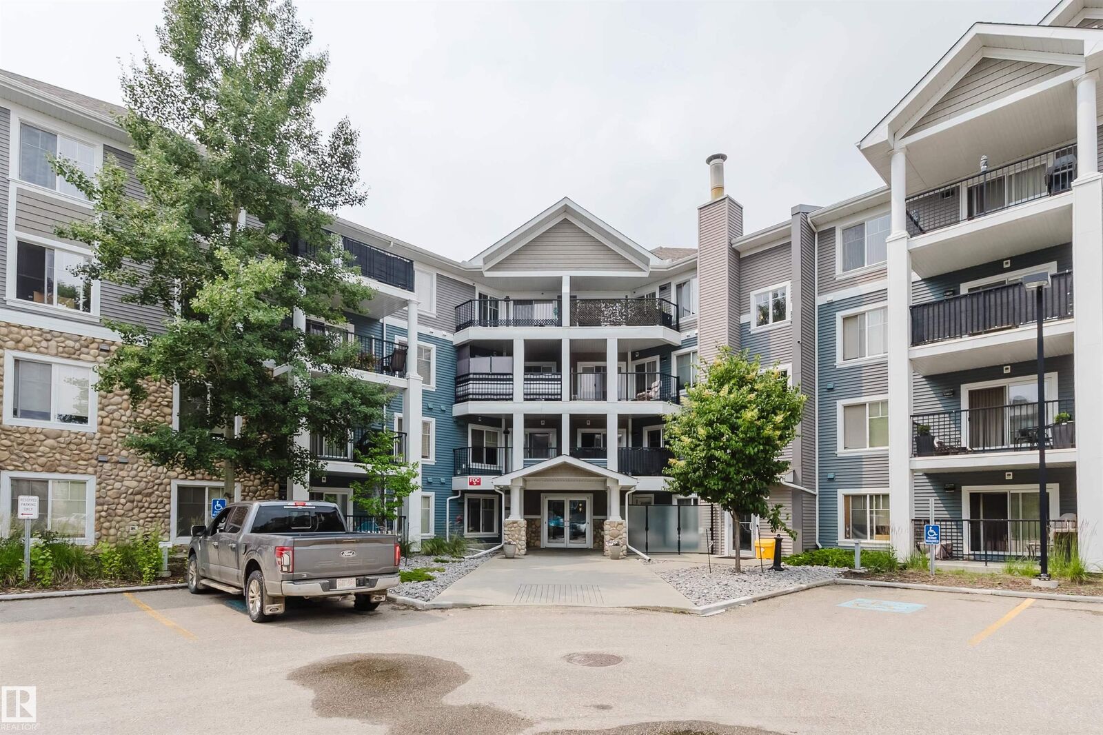 Property Photo:  6084 Stanton Drive SW 304  AB T6X 0Z4 