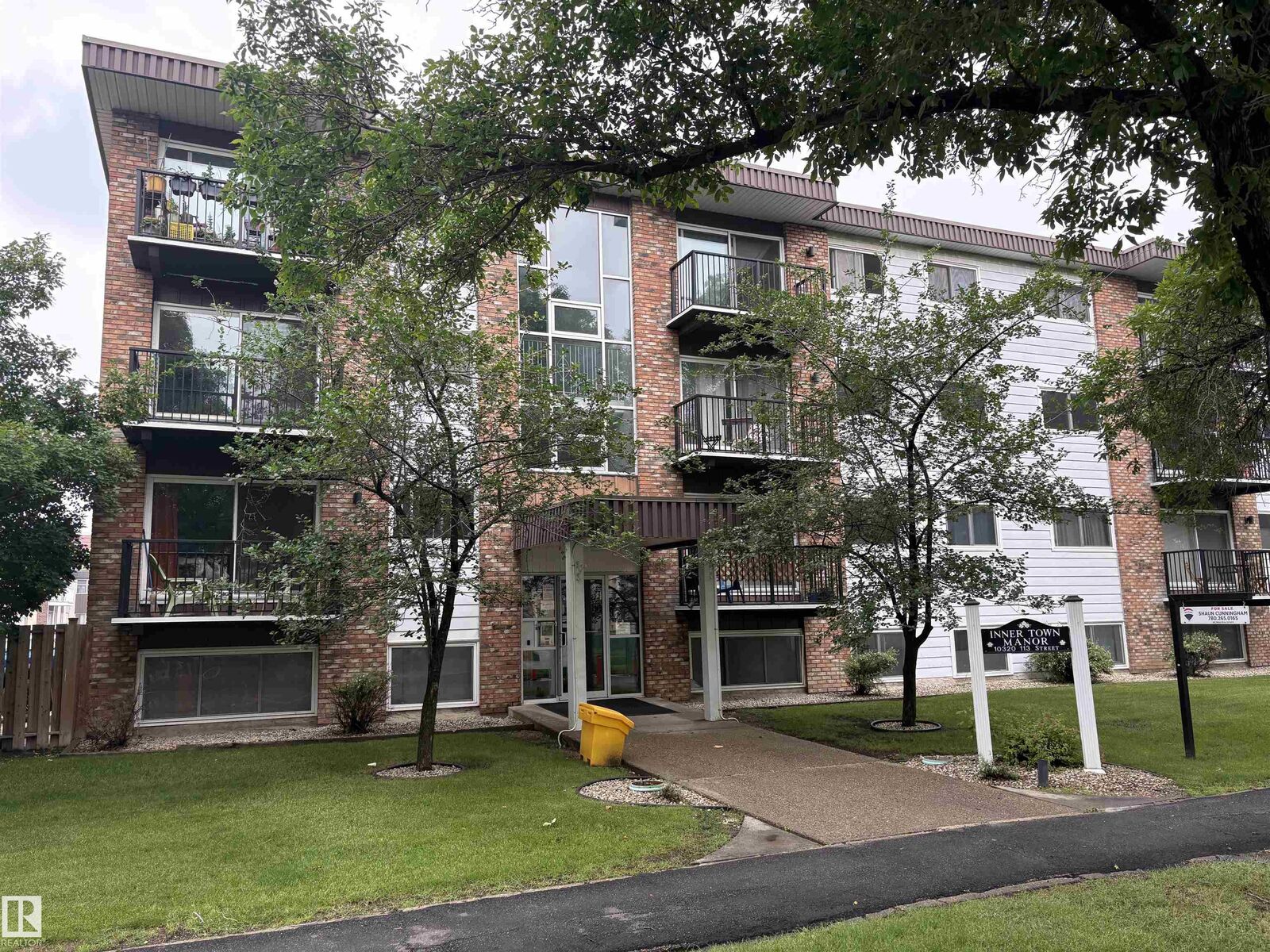 Property Photo: 10320 113 Street NW 301 AB T5K 1P6
