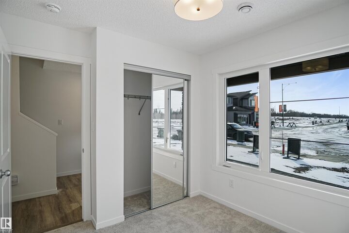 Property Photo: 17 Edgewater Close AB T7X 4T6