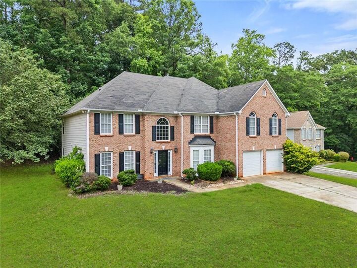 Property Photo: 6906 Wynmeadow Drive GA 30087