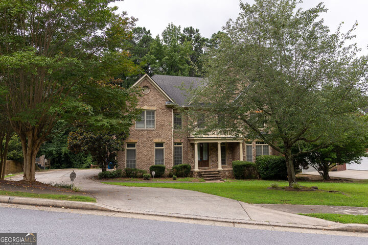 Property Photo:  1081 Willowood Lane SW  GA 30331 
