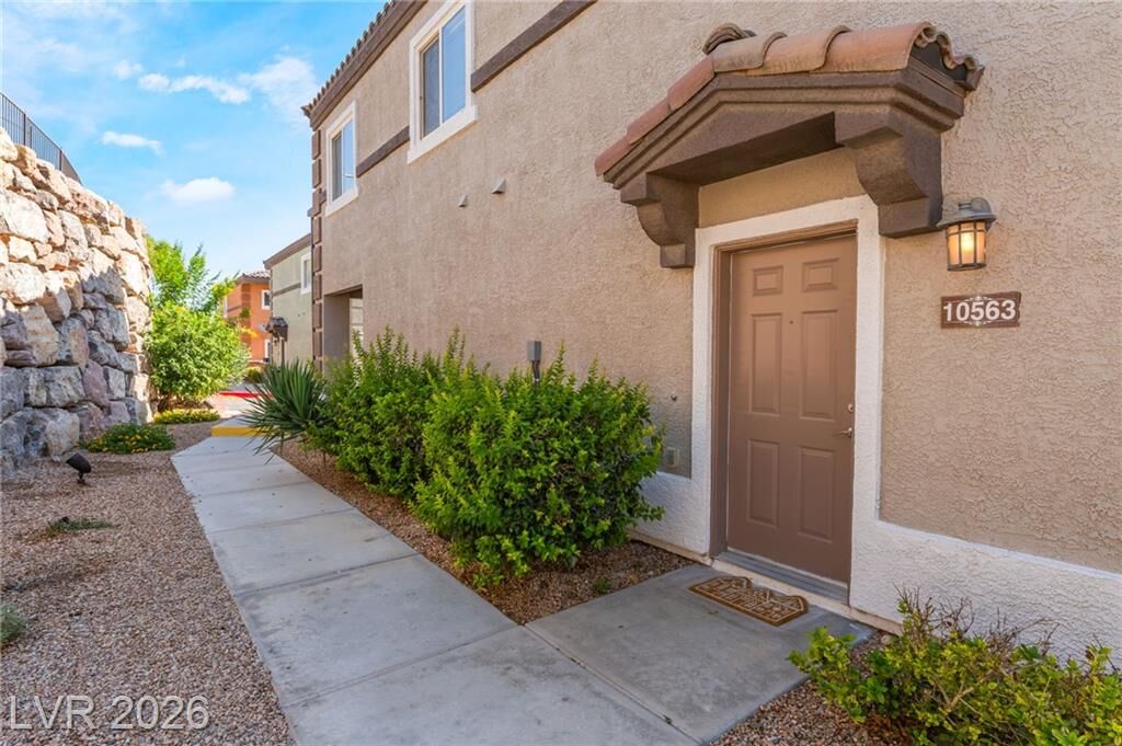 Property Photo: 10563 Gold Shadow Avenue NV 89129
