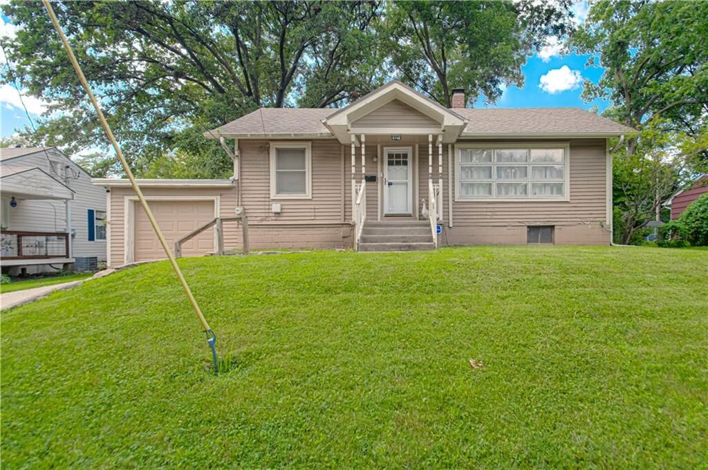 Property Photo:  4748 Reinhardt Drive  KS 66205 