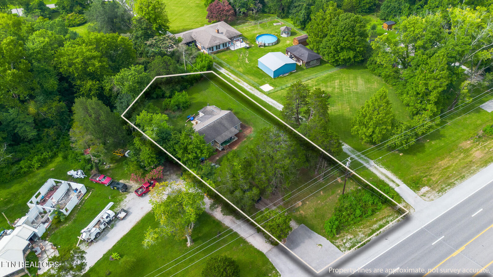 Property Photo: 4737 Roane State Hwy TN 37854