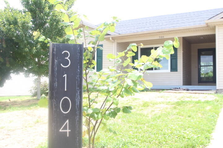 Property Photo: 3104 Fawn Leap Drive KY 40342