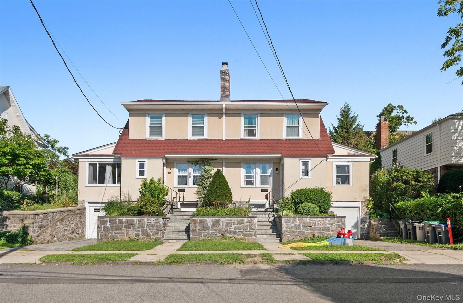 Property Photo:  220-222 Carol Avenue  NY 10803 