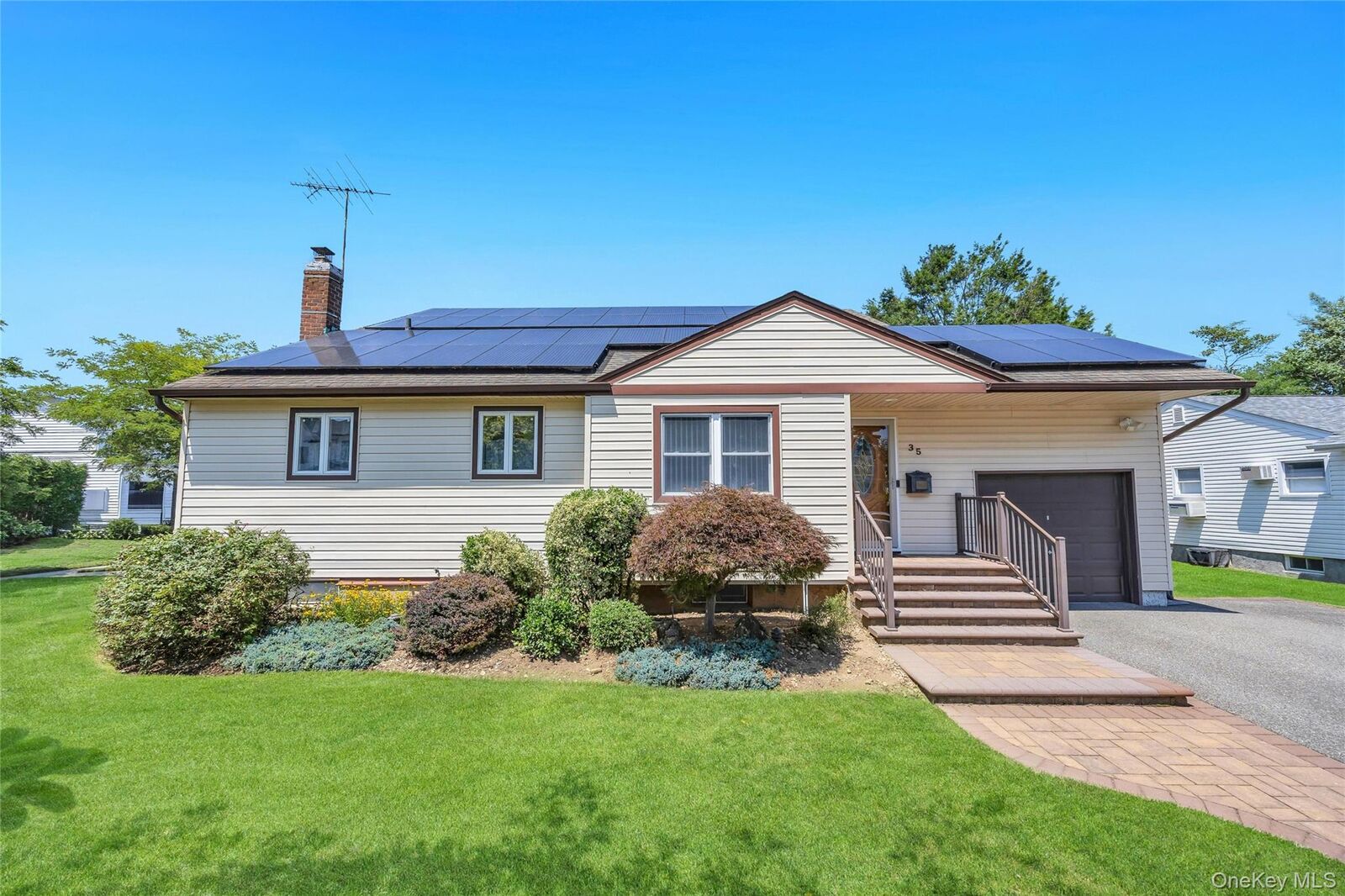 Property Photo: 35 Jerold Street NY 11803