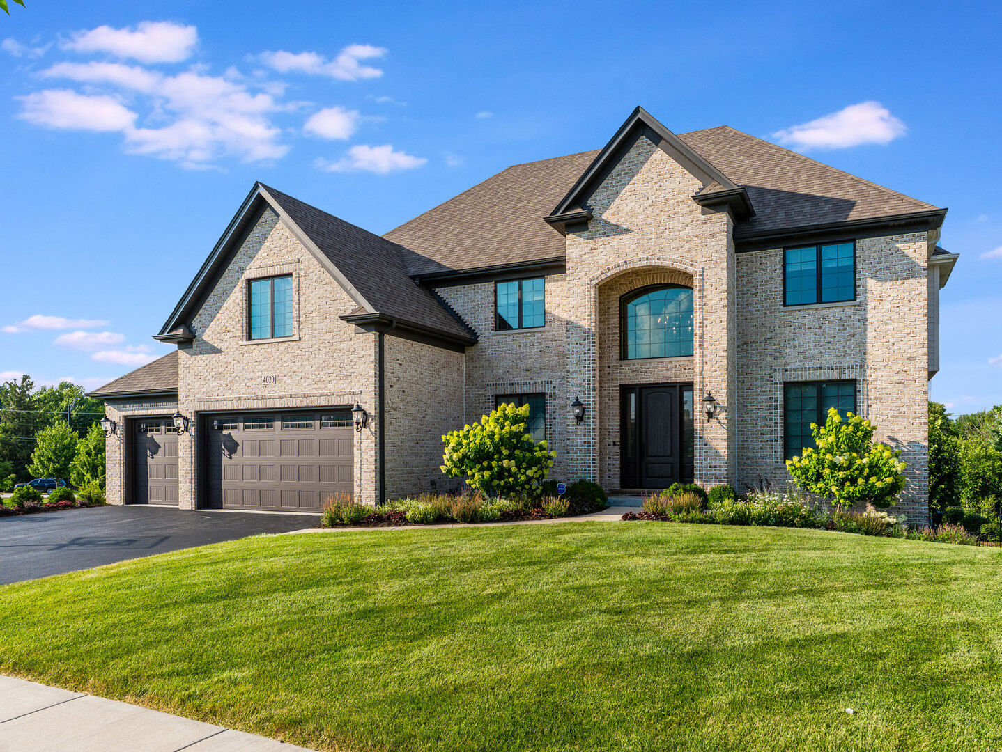 Property Photo: 4020 Alfalfa Lane IL 60564