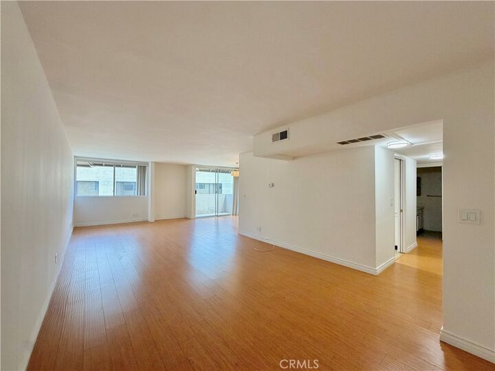 Property Photo: 14141 Dickens CA 91423