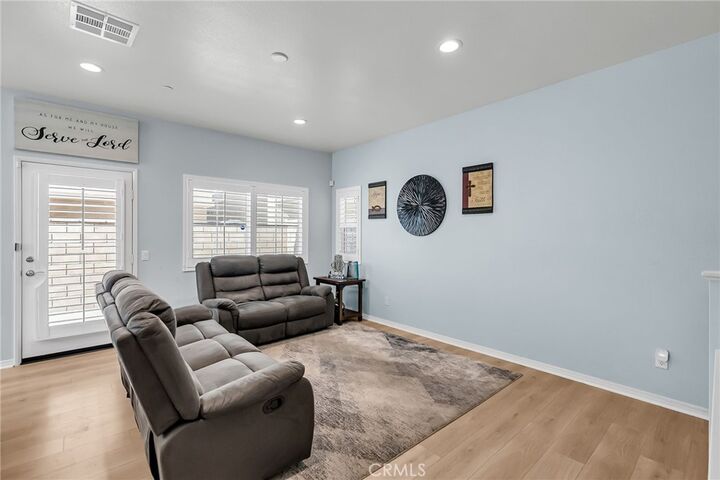 Property Photo: 16064 Symphony Lane CA 92336