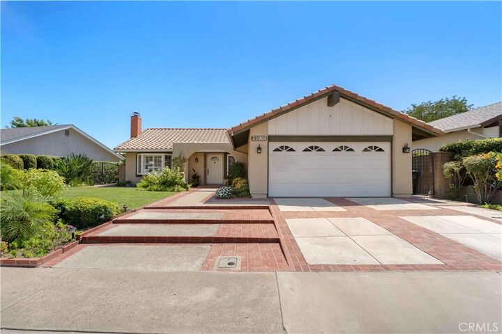 Property Photo: 23961 Juaneno CA 92691