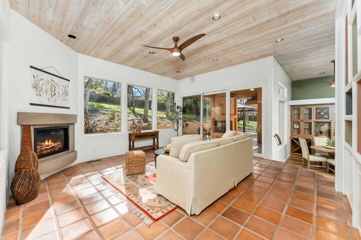 Property Photo:  2299 Loch Way  CA 95762 