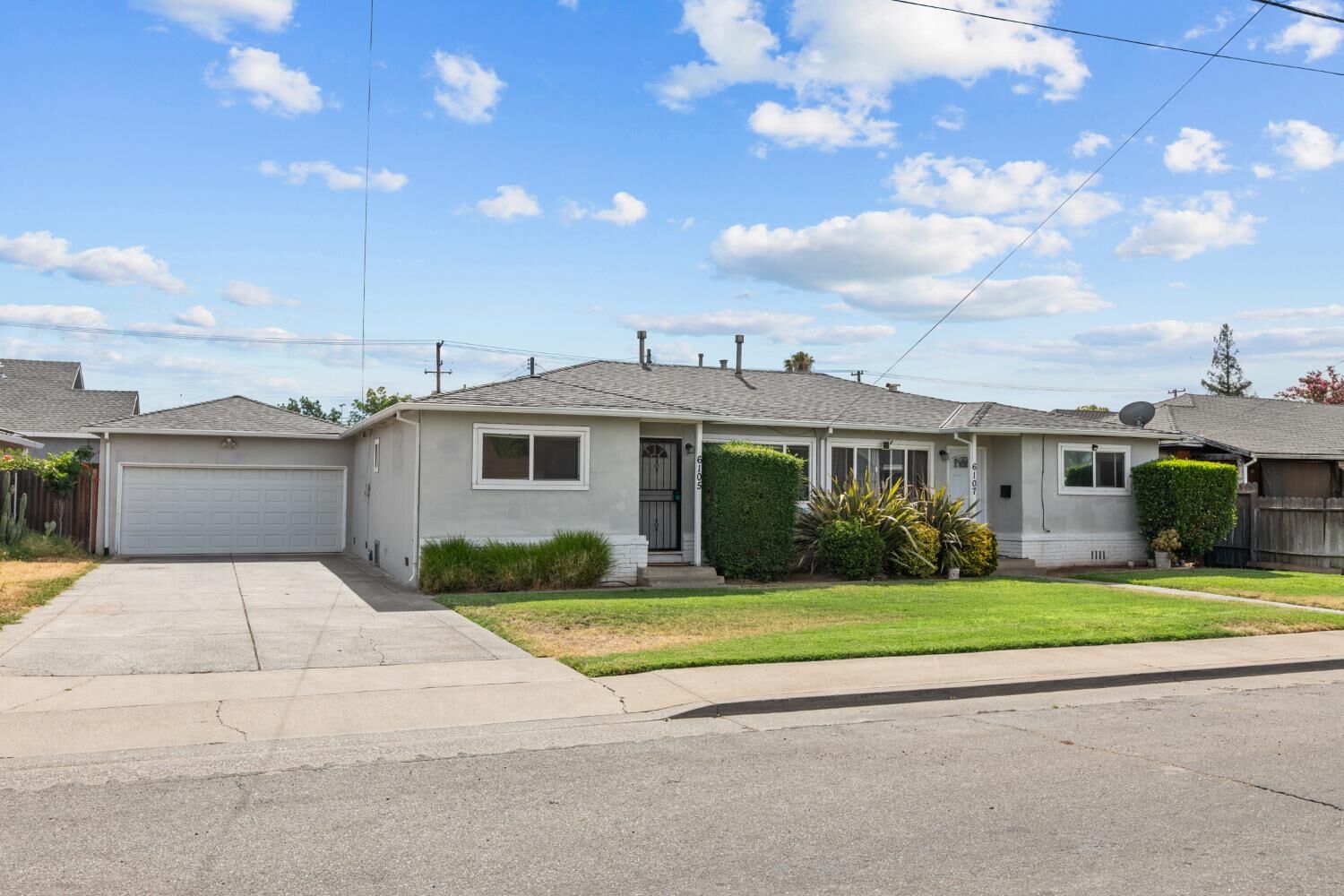 Property Photo:  6105 40th Street  CA 95824 