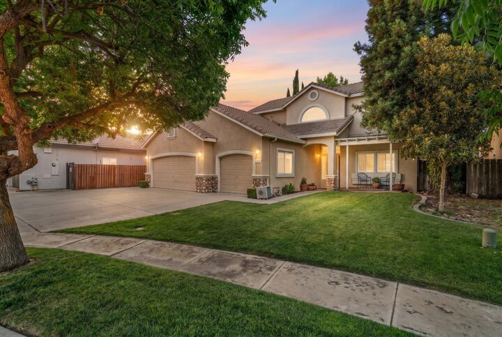 Property Photo: 2121 Typhoon Court CA 95380