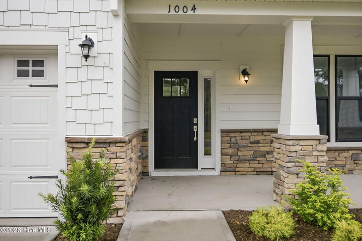 Property Photo:  1004 Fawn Valley Way  NC 28409 