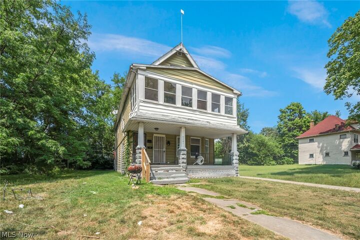 Property Photo: 9301 Pierpont Avenue OH 44108