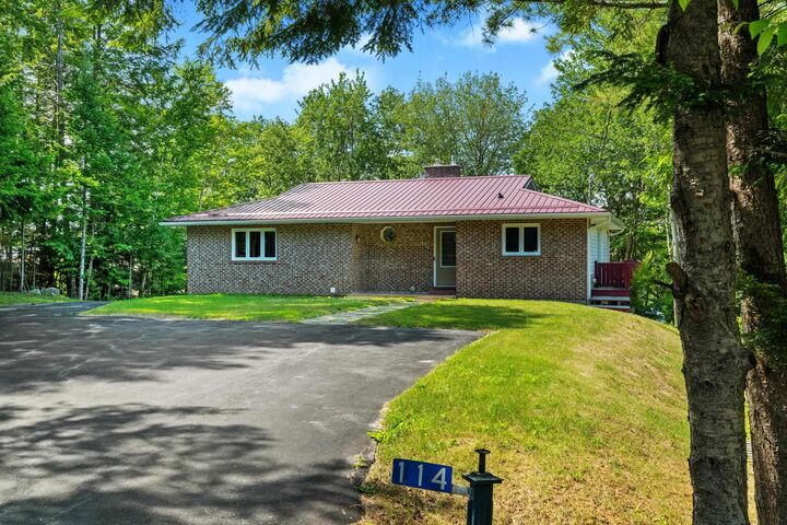 Property Photo: 114 Joyce Court NS B3E 1A9