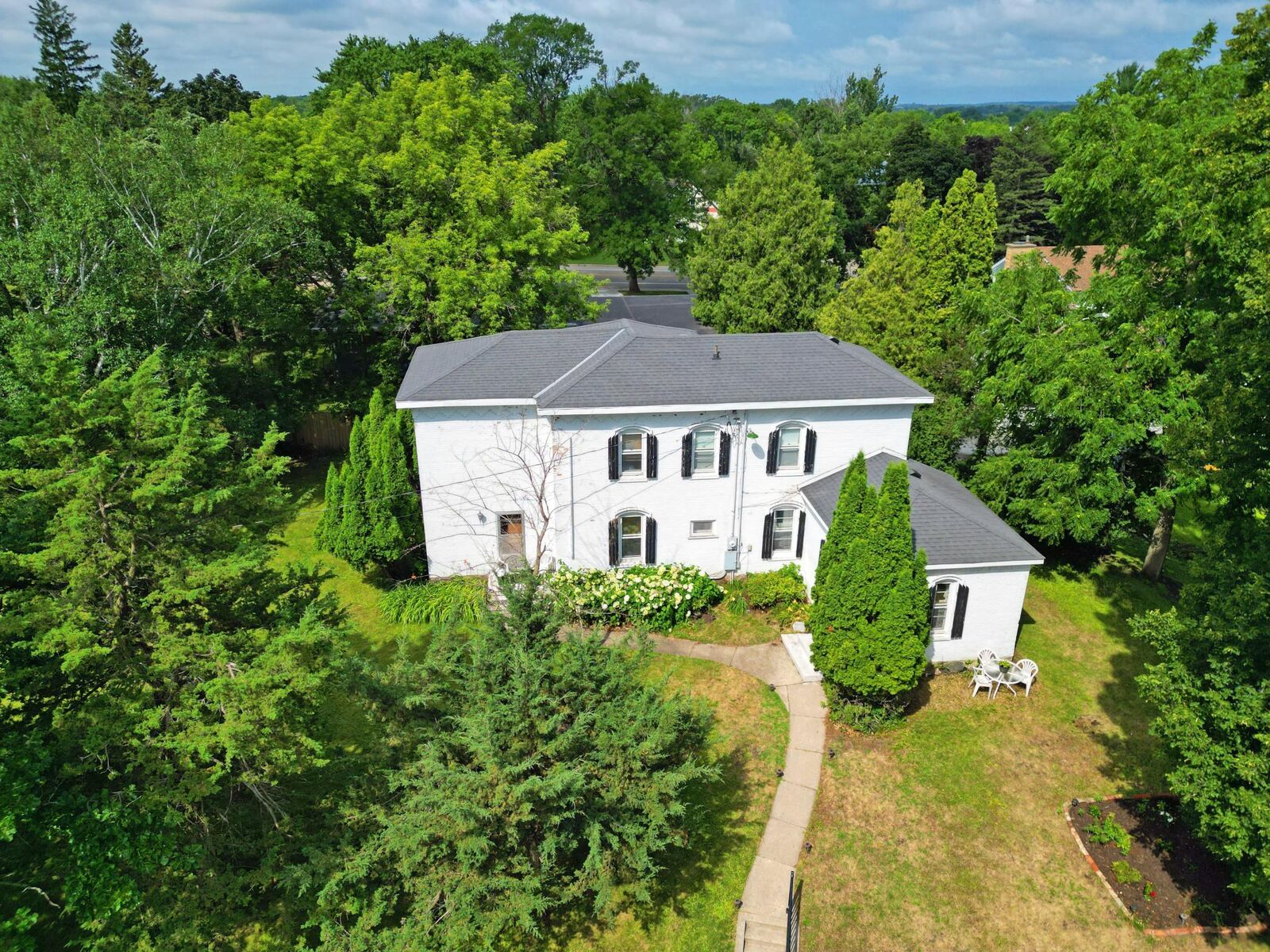 Property Photo: 209 2nd Avenue SE MN 56273