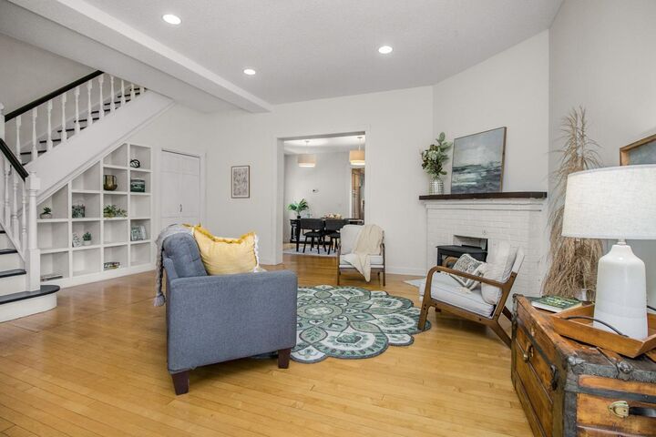 Property Photo:  1031 Saint Clair Avenue  MN 55105 