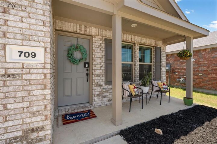 Property Photo: 709 Odlozil Lane TX 75119