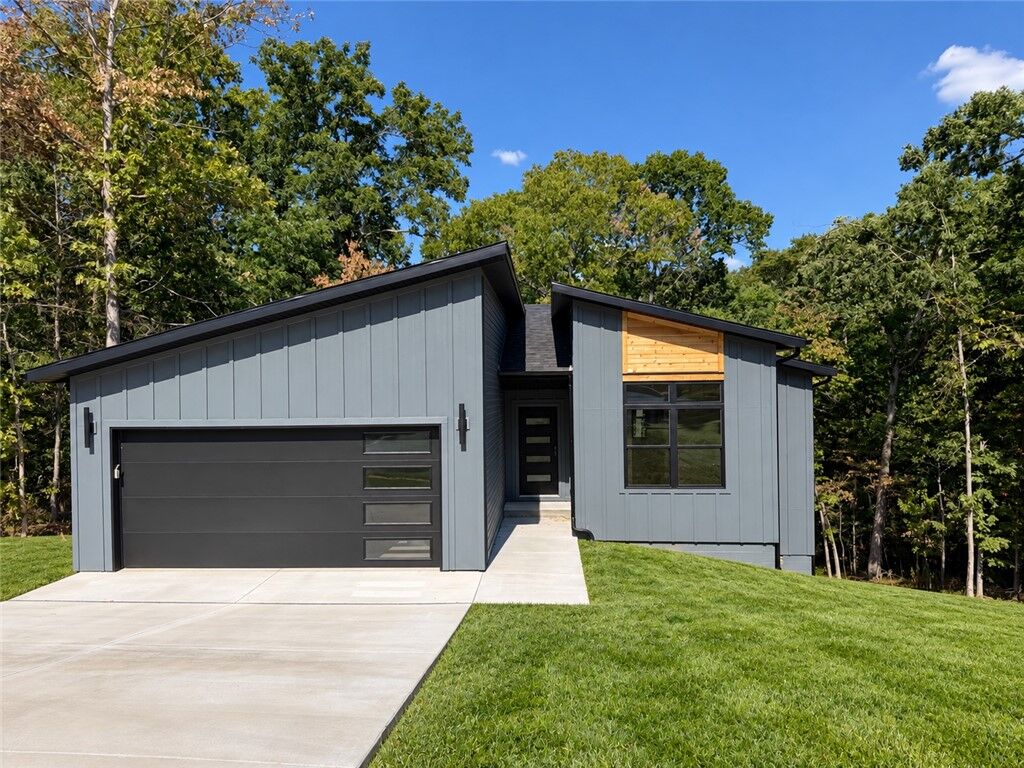 Property Photo:  19 Shetland Drive  AR 72715 