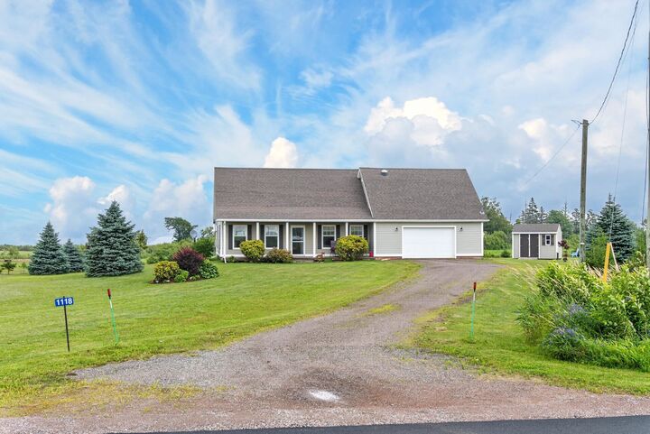 Property Photo: 1118 Belmont Road PE C0B 1T0