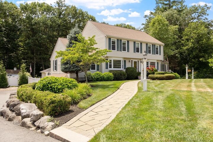 Property Photo:  60 Wescott Circle  MA 01876 