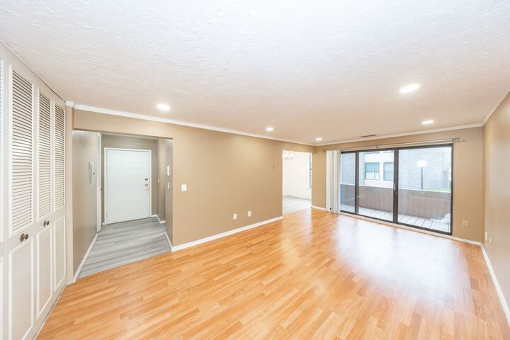 Property Photo:  30 Shrewsbury Greens Dr G  MA 01545 