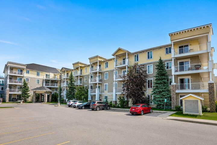 1140 Taradale Drive NE 2415 — photo 1